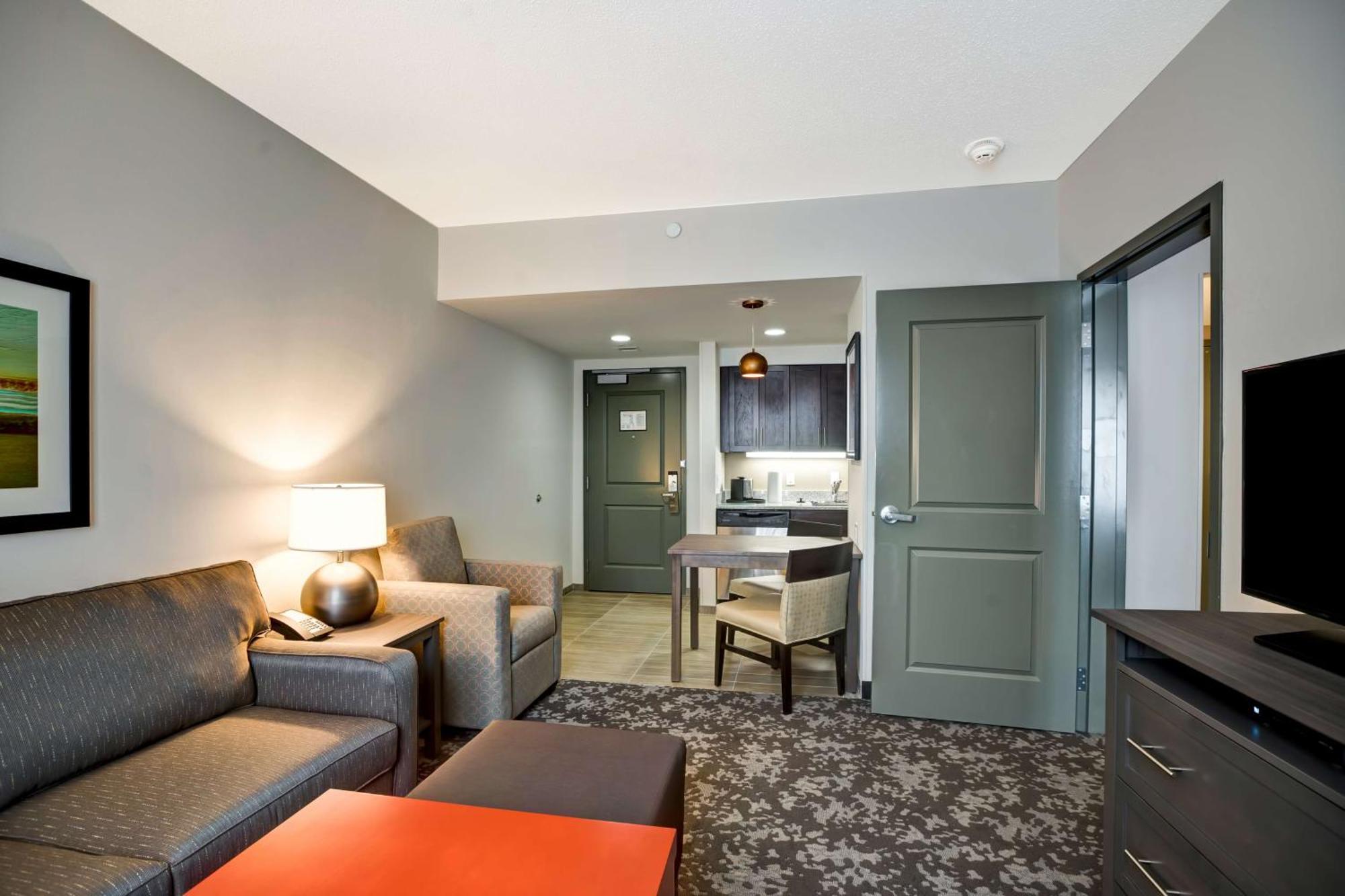 Homewood Suites By Hilton כריסטיאנסבורג מראה חיצוני תמונה