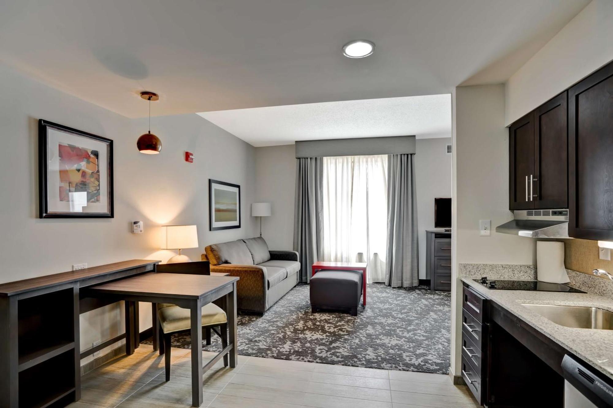 Homewood Suites By Hilton כריסטיאנסבורג מראה חיצוני תמונה